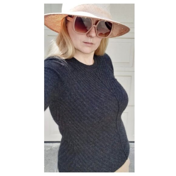 Le Kasha 1918 100% Cashmere Grey Sweater - Picture 4 of 7